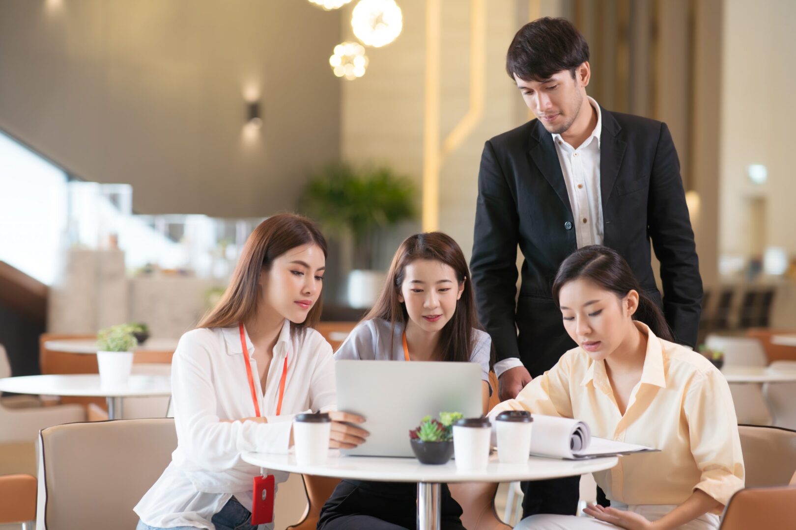 business-people-are-meeting-2022-01-18-23-33-36-utc-scaled-1